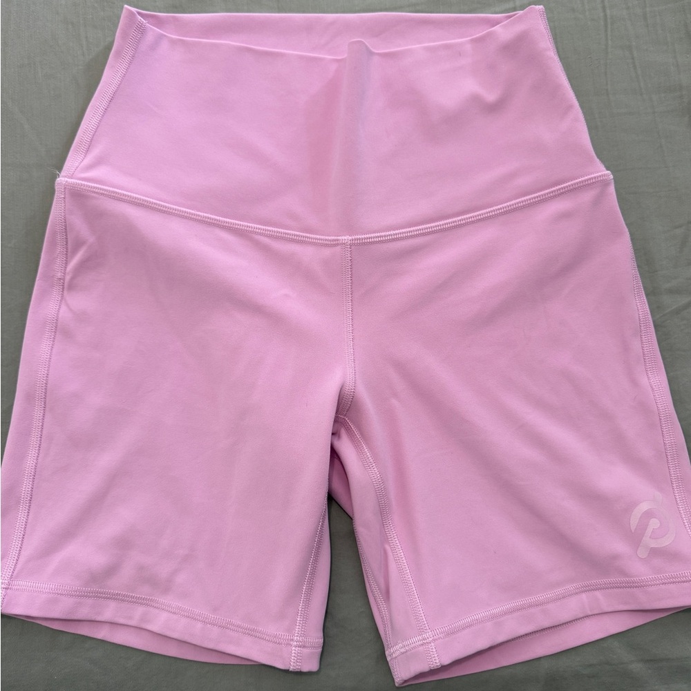 Lululemon align shorts 6” Peloton